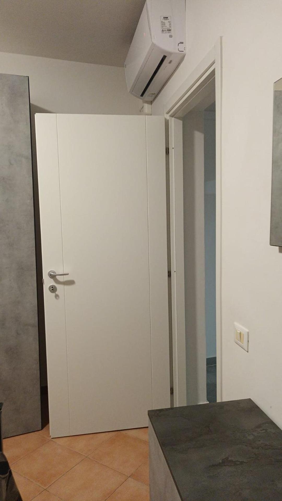 Casa N 2 Con Parcheggio Privato E Colonnina Ricarica Apartment Livorno Luaran gambar